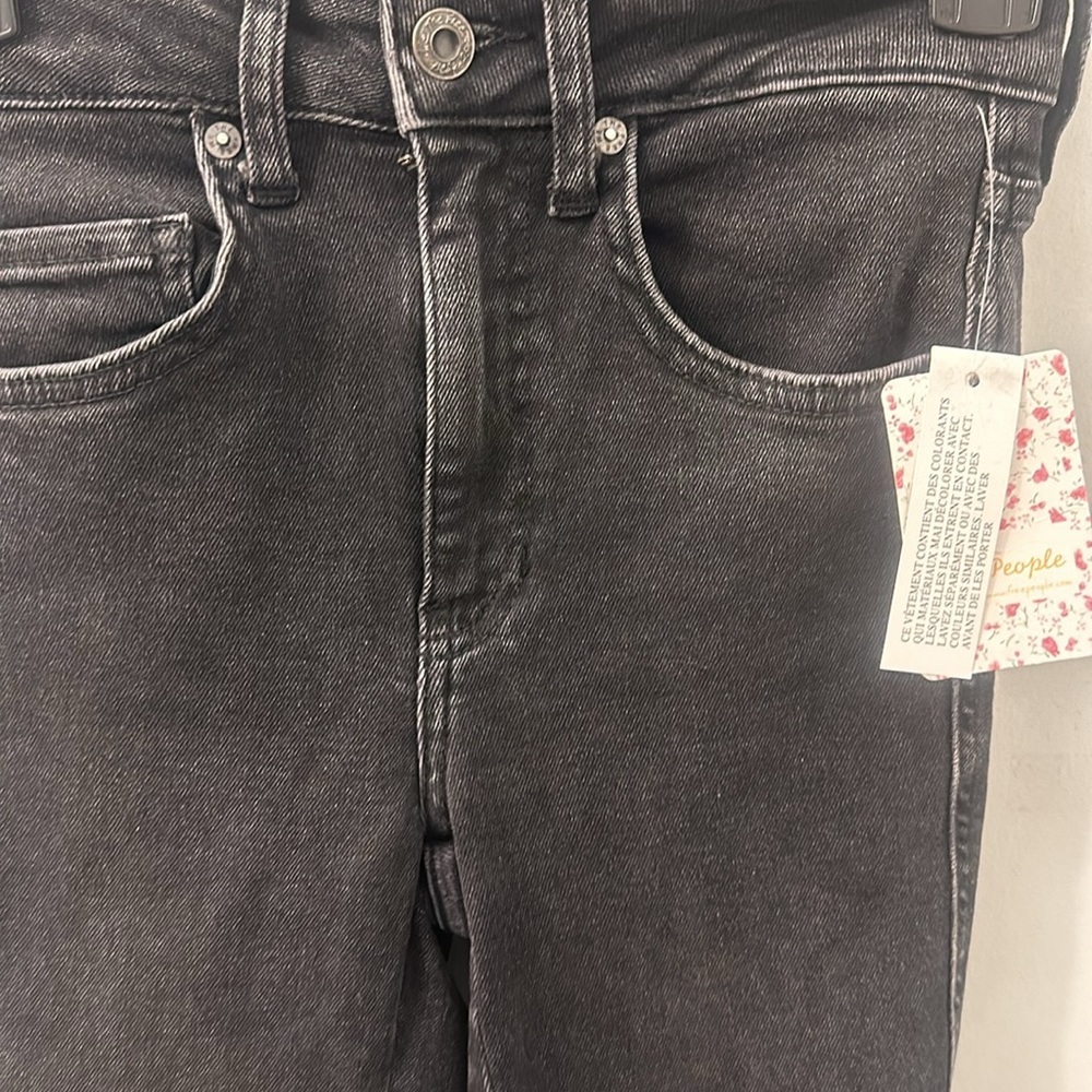 NWT Free People We the Free Raw Hem High-Rise Jegging Washed Black Denim Jeans - Picture 5 of 11